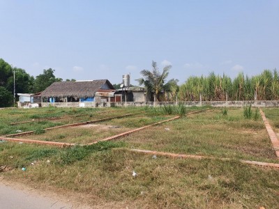 Đất mặt tiền kinh doanh giáp Hóc Môn, Xã Tân Phú Trung. Giá bán nhanh 1 tỷ 780 triệu.