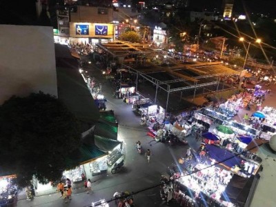 Nhà vị trí thì khỏi chê, mặt tiền buôn bán ngay chợ Phú Lâm, Quận 6. Giá: 16,7 tỷ thương lượng.