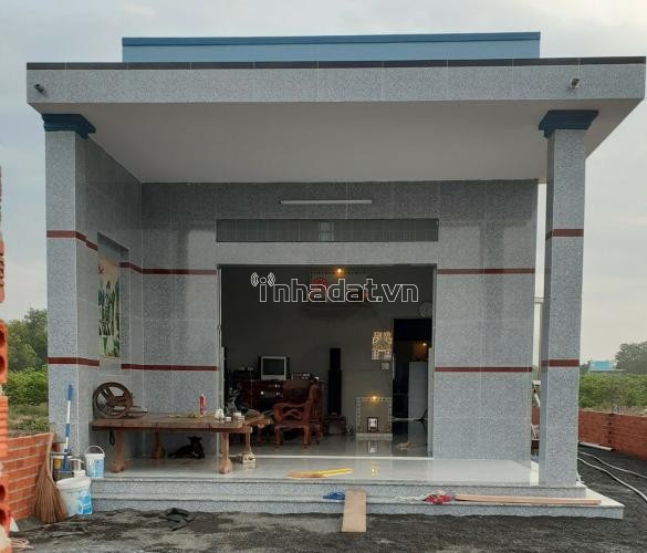 Nhà mới xây thuộc xã Phước Long Thọ, huyện Đất Đỏ. Giá bán 1ty2xx.