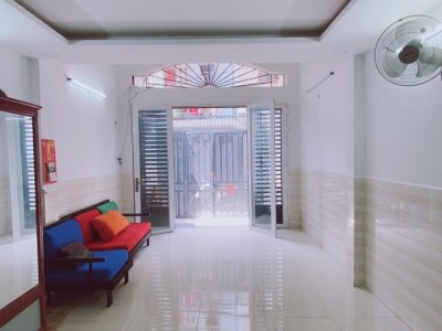 Nhà bán HXH Âu Cơ, Tân Phú 4 tầng, 4WC, 3PN siêu đẹp giá rẻ