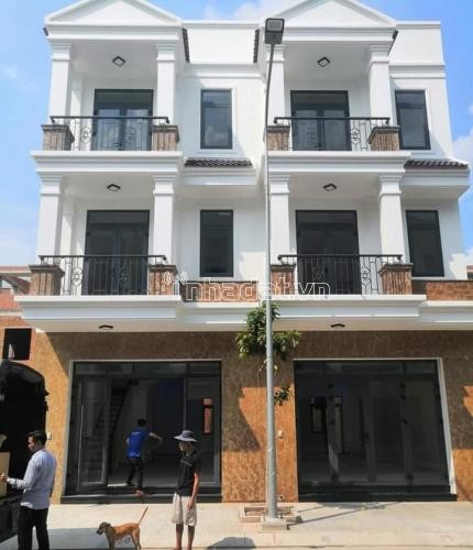 Bán nhanh căn nhà giá đúng 1 tỷ 9 xx tại Thủ Dầu Một, Thuận An, TP Bình Dương.