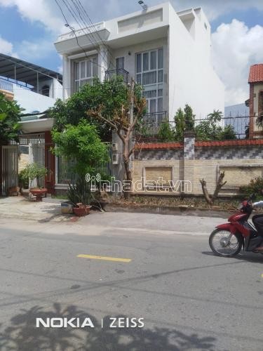 Quận 9 bán tòa nhà văn phòng mặt tiền đường 1 Hoàng Hữu Nam. Giá 15,9 tỷ .