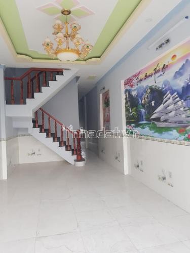 Nhà sổ riêng lầu trệt Tân Phước Khánh, giá chỉ hơn 2 tỷ xíu.